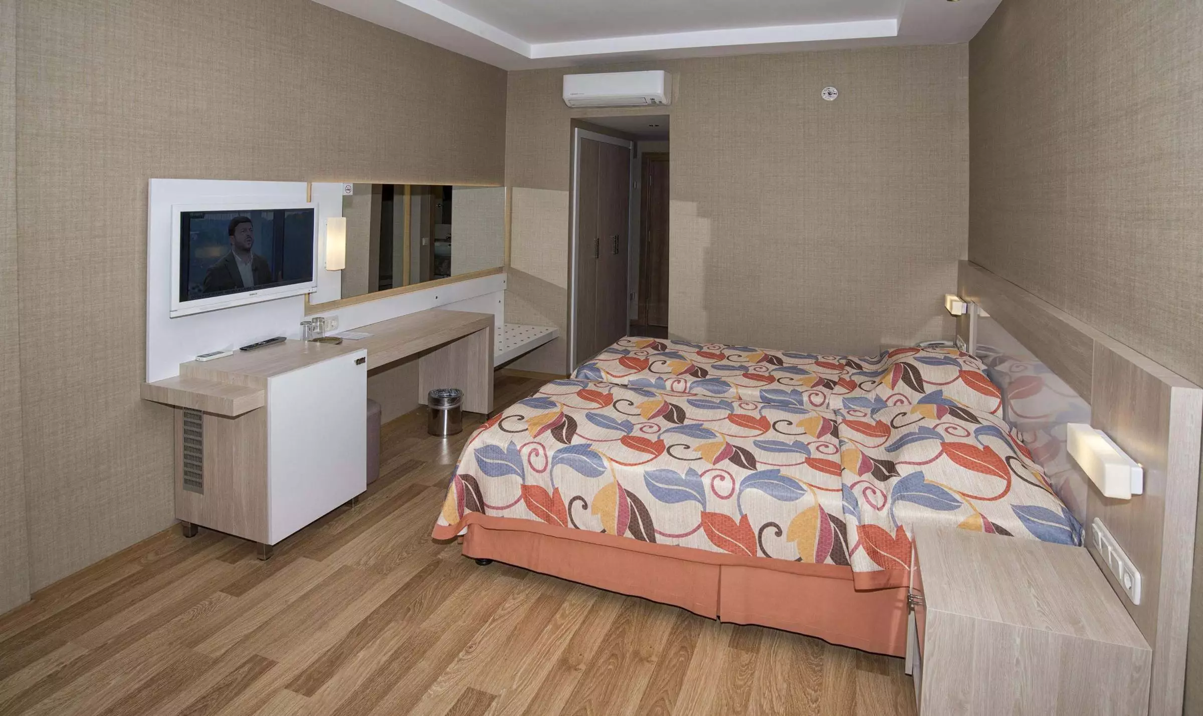 هتل Riviera Hotel & Spa آلانیا