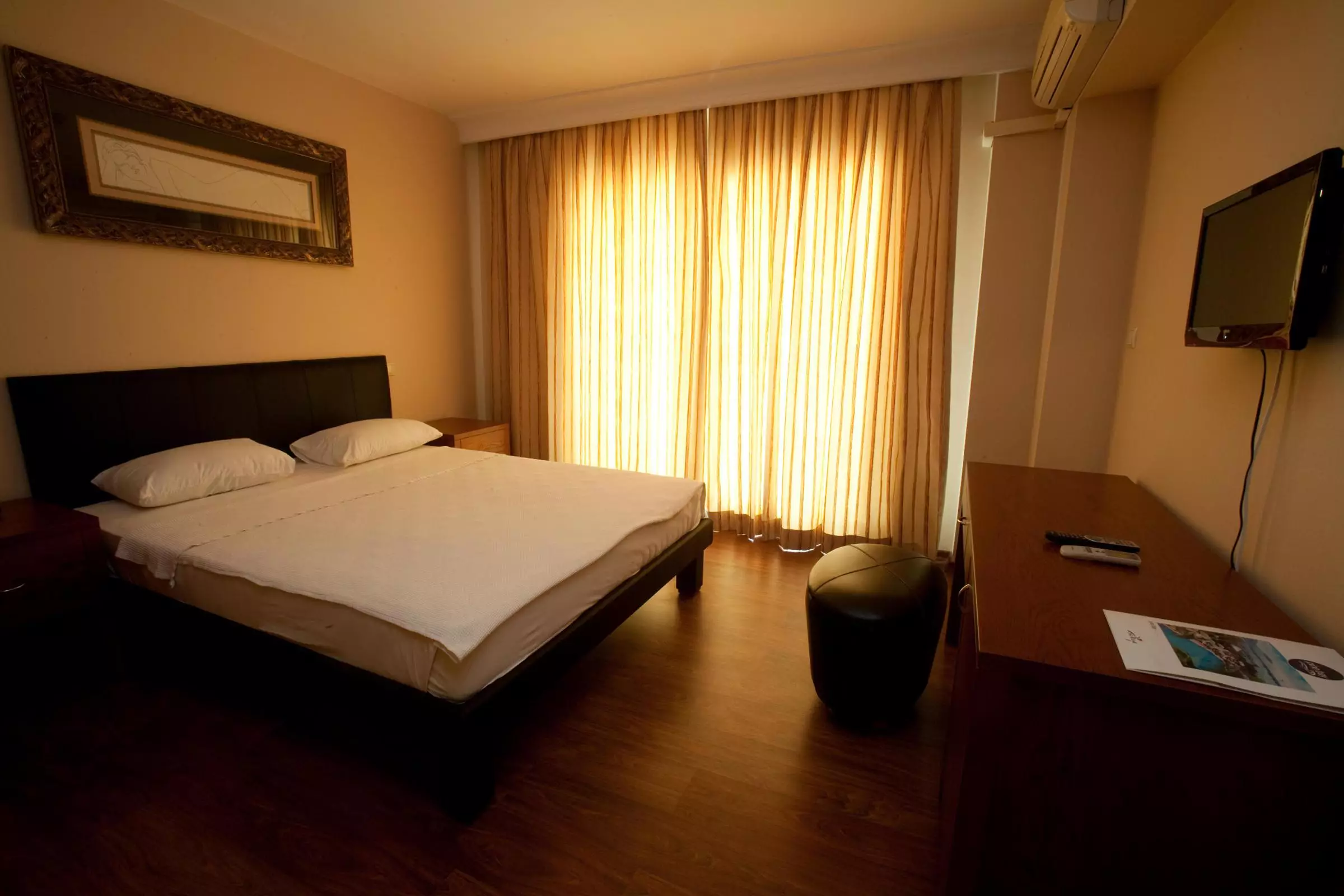 هتل Marina Hotel Kusadasi کوش آداسی