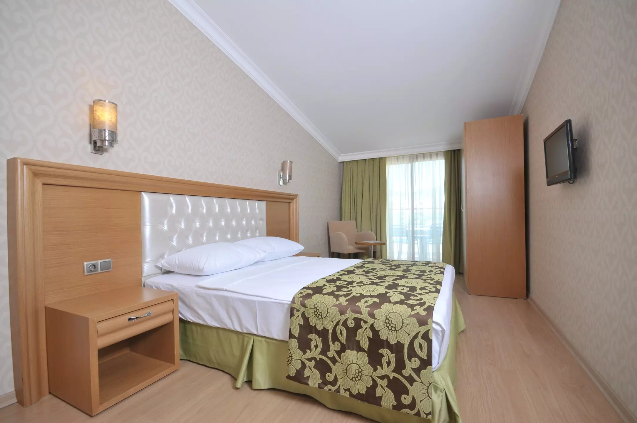 Alibaba https://cdn.alibaba.ir/ostorage/hotel-accommodation-images/69e7cc76eb1ae654aaa15f5c_Marmaris-Pasabey-Hotel-1.webp