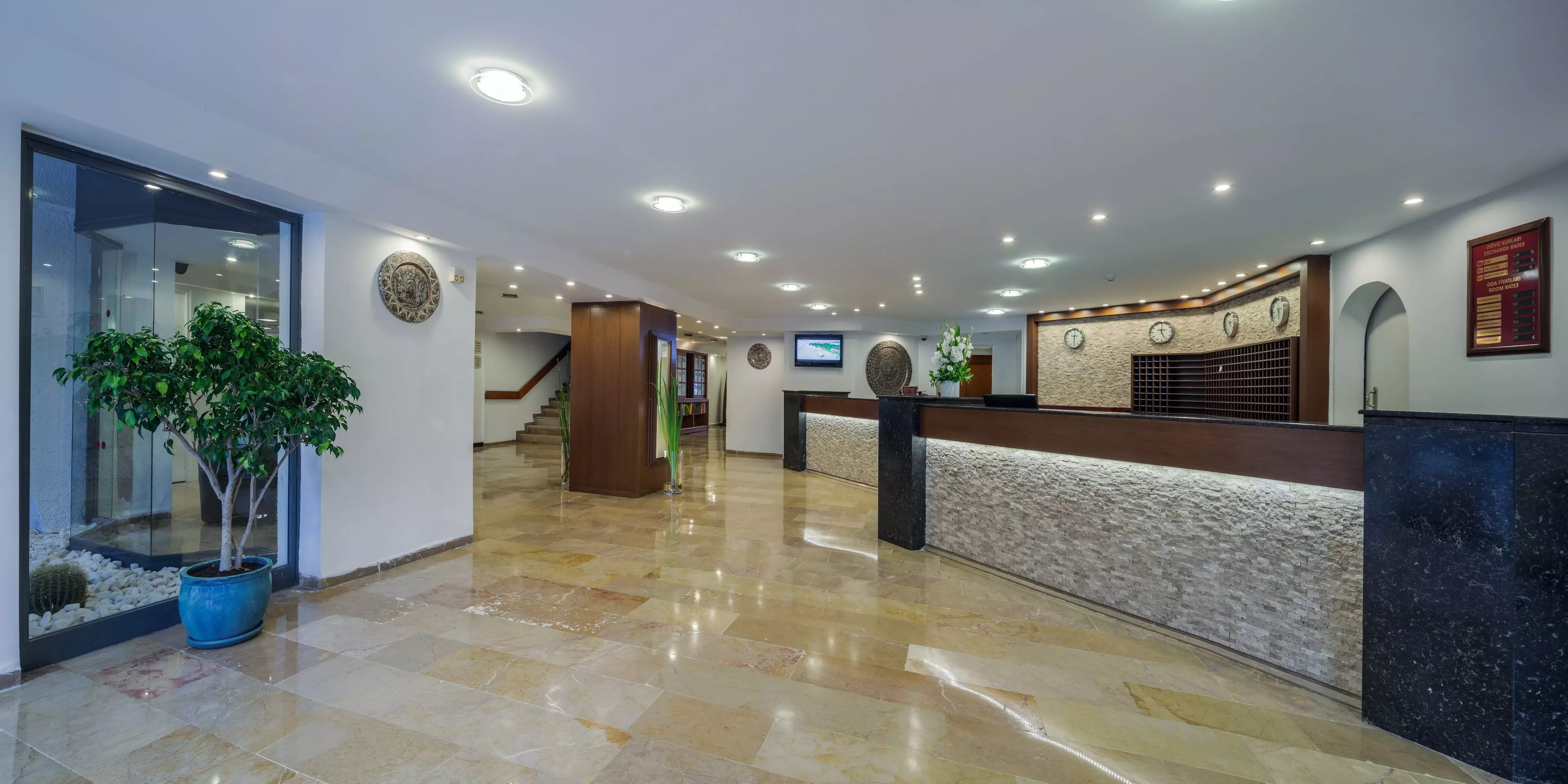 هتل LABRANDA Alantur Resort کستل