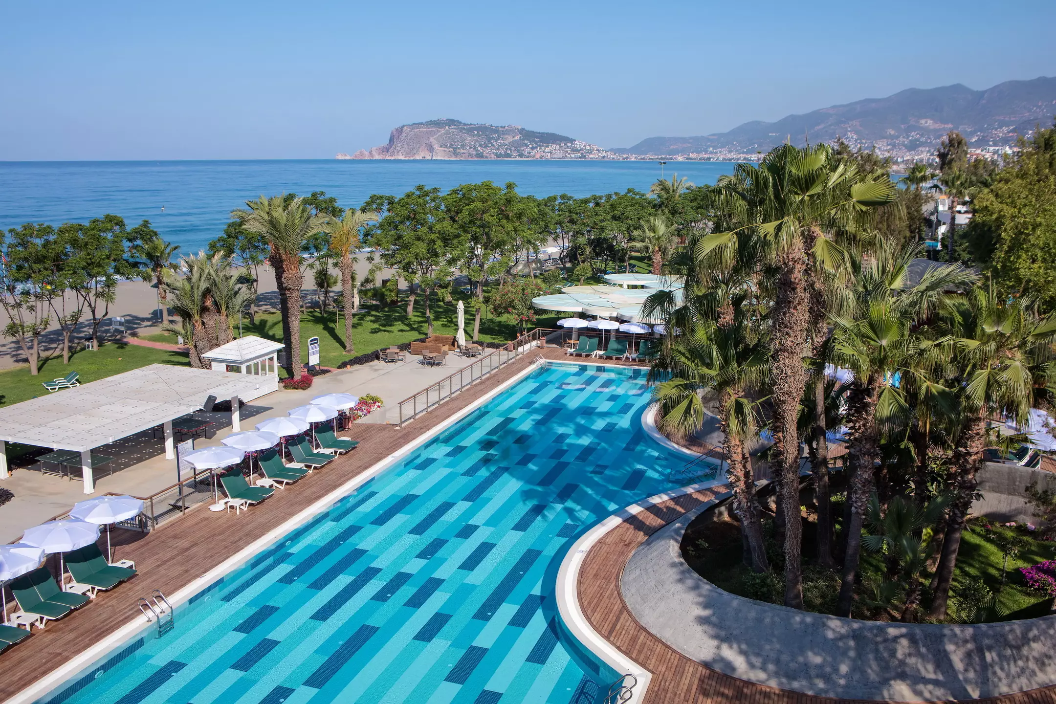 هتل LABRANDA Alantur Resort کستل