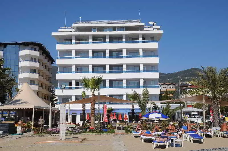 هتل Azak Beach Hotel آلانیا