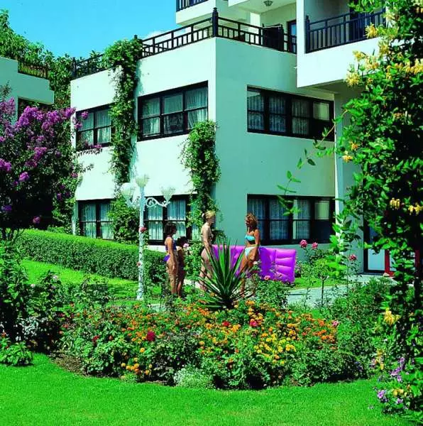 Alibaba https://cdn.alibaba.ir/ostorage/hotel-accommodation-images/69e7d9a5eb1ae654aaa16284_Side-Barut-Acanthus-0.webp