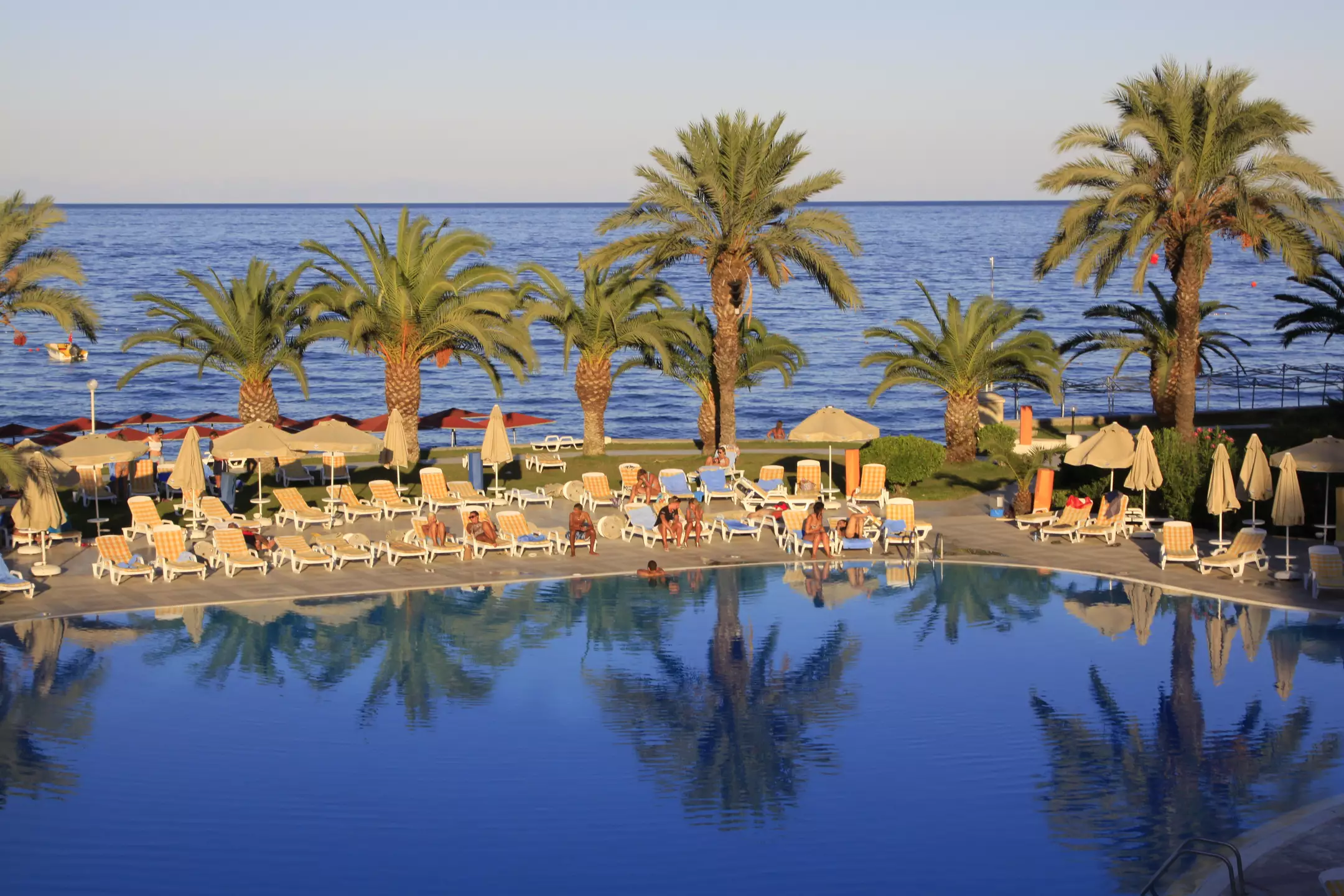 Alibaba https://cdn.alibaba.ir/ostorage/hotel-accommodation-images/69e7e4f2eb1ae654aaa1694f_Kemer-TTH-Hydros-Club-1.webp