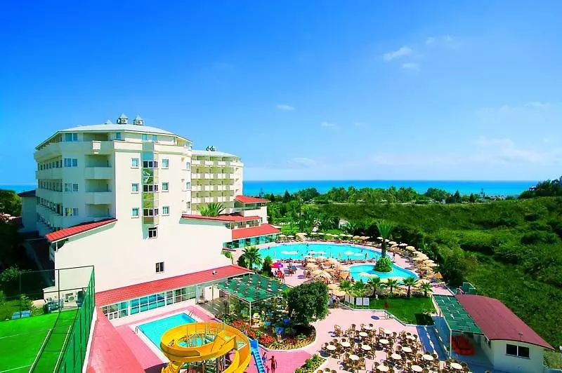 هتل Febeach Kumköy
