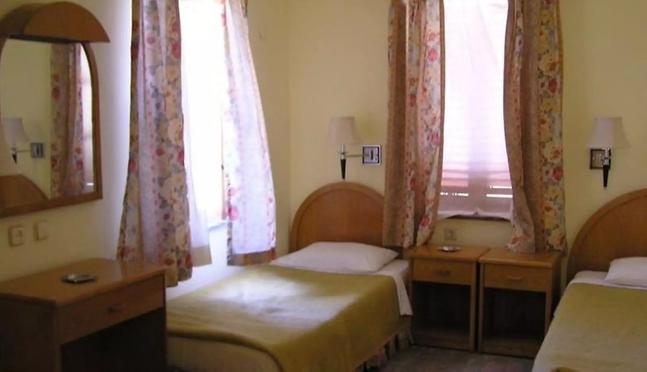Alibaba https://cdn.alibaba.ir/ostorage/hotel-accommodation-images/69e8127f61ec039ef75680c7_Side-Begonville-Pension-1.webp