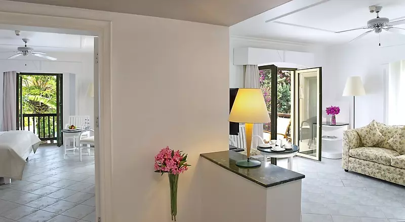 هتل Divan Bodrum Göltürkbükü