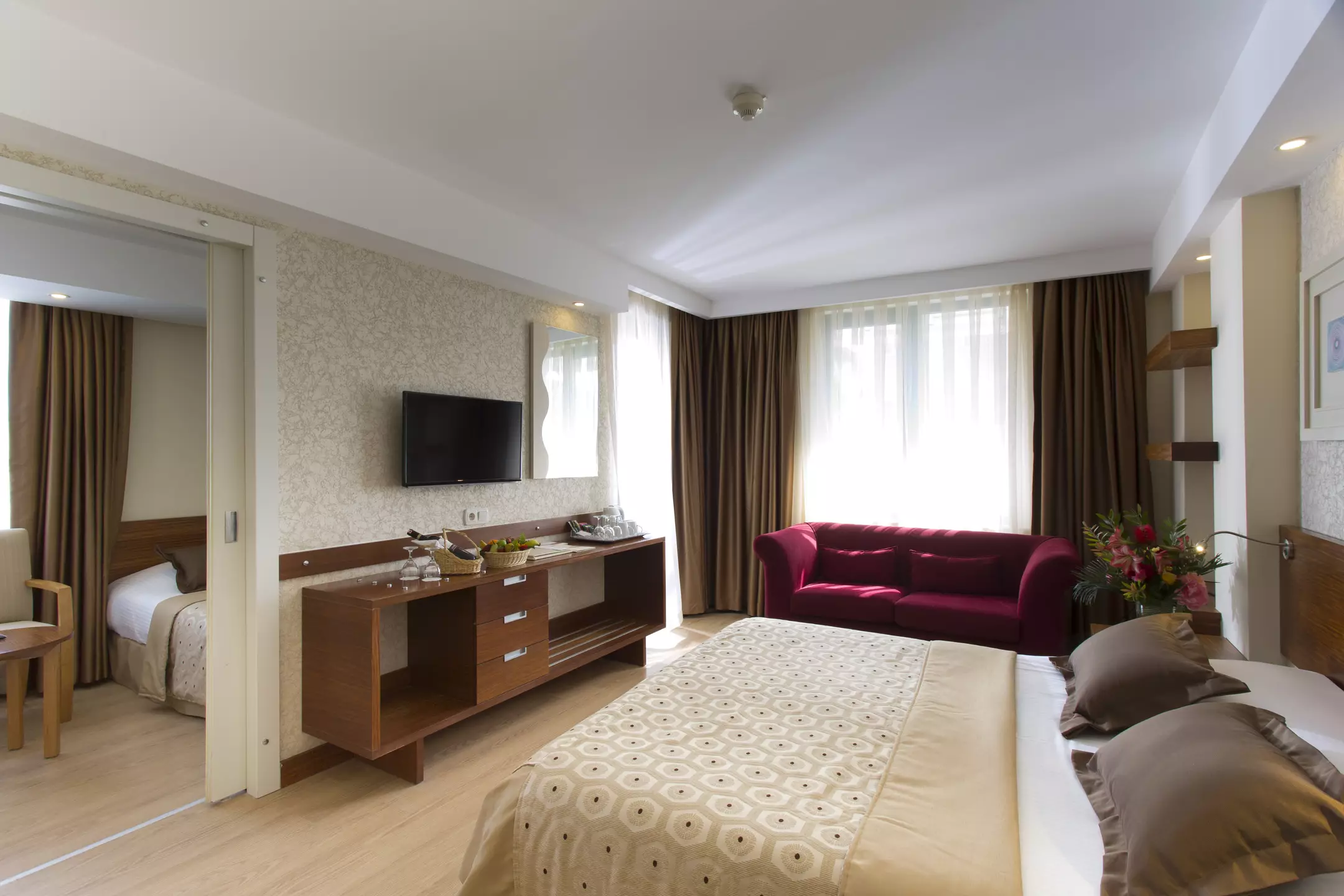 Alibaba https://cdn.alibaba.ir/ostorage/hotel-accommodation-images/69e824ebeb1ae654aaa180eb_Side-Side-Star-Beach-1.webp