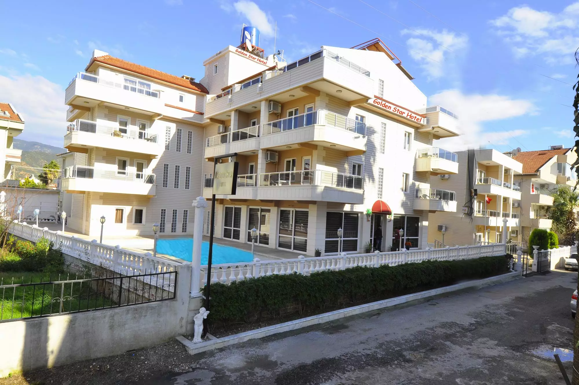 هتل Golden Star Hotel مارماریس