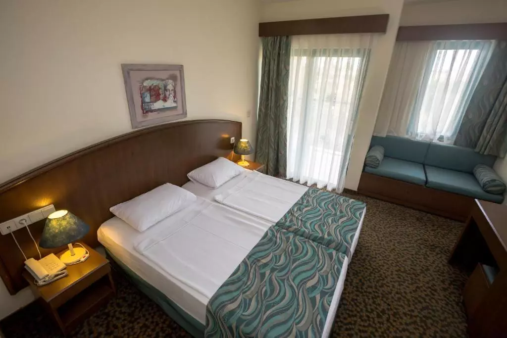 Alibaba https://cdn.alibaba.ir/ostorage/hotel-accommodation-images/69e82fbceb1ae654aaa185a5_Side-Dosi-Hotel-1.webp