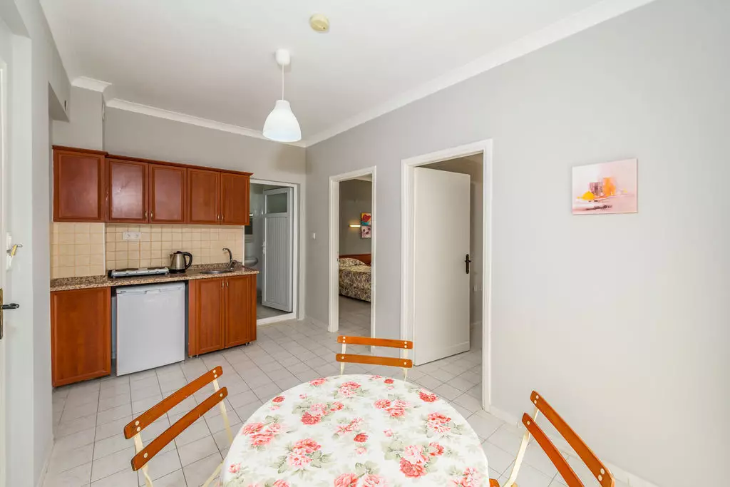 Alibaba https://cdn.alibaba.ir/ostorage/hotel-accommodation-images/69e84afbeb1ae654aaa188b7_Alanya-The-S-Apart--Suit-Hotel-1.webp