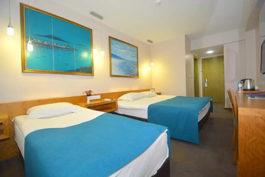 Alibaba https://cdn.alibaba.ir/ostorage/hotel-accommodation-images/69e84bcbeb1ae654aaa1890e_Kusadasi-Istankoy-Hotel-Kusadasi-1.webp