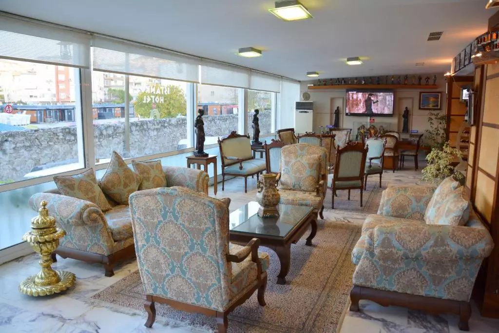 هتل ایستانکوی کوش آداسی