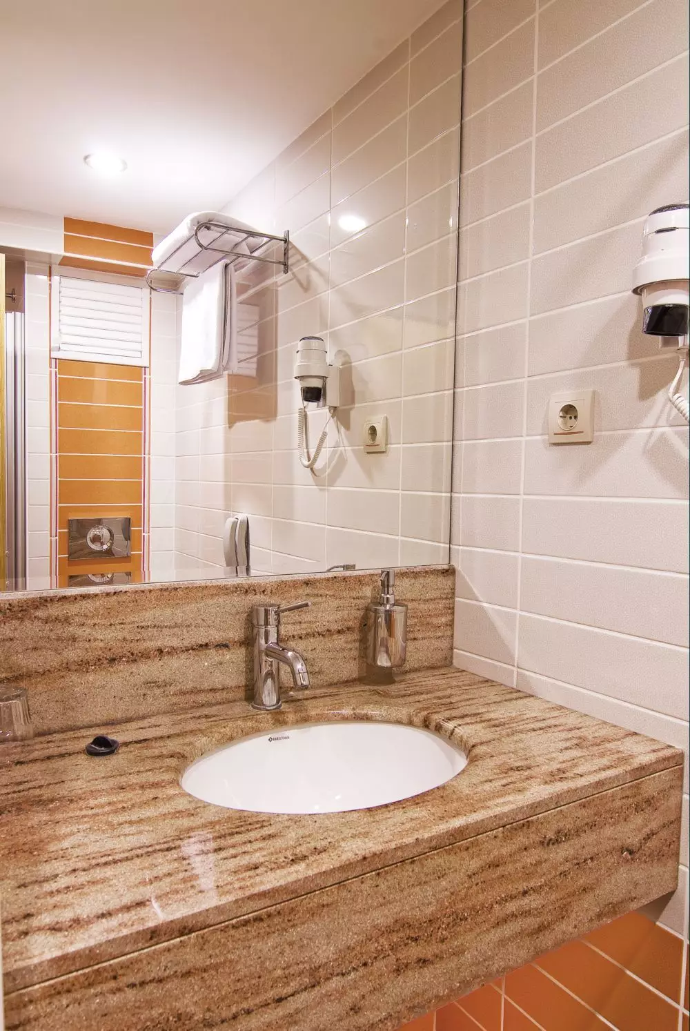 https://cdn.alibaba.ir/ostorage/hotel-accommodation-images/69e8550deb1ae654aaa18a94_Kusadasi-Ilayda-2.webp