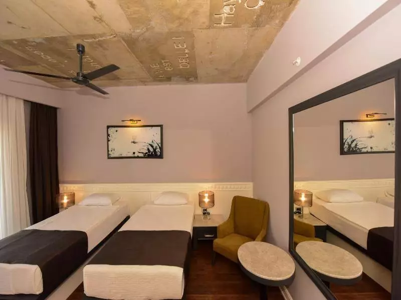 هتل Jiva Beach Resort فاتیح