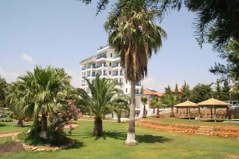 هتل Venessa Beach Avsallar