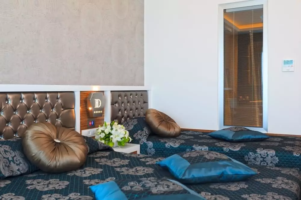 Alibaba https://cdn.alibaba.ir/ostorage/hotel-accommodation-images/69e87a3feb1ae654aaa19175_Tosmur-Diamond-Hill-Resort-1.webp