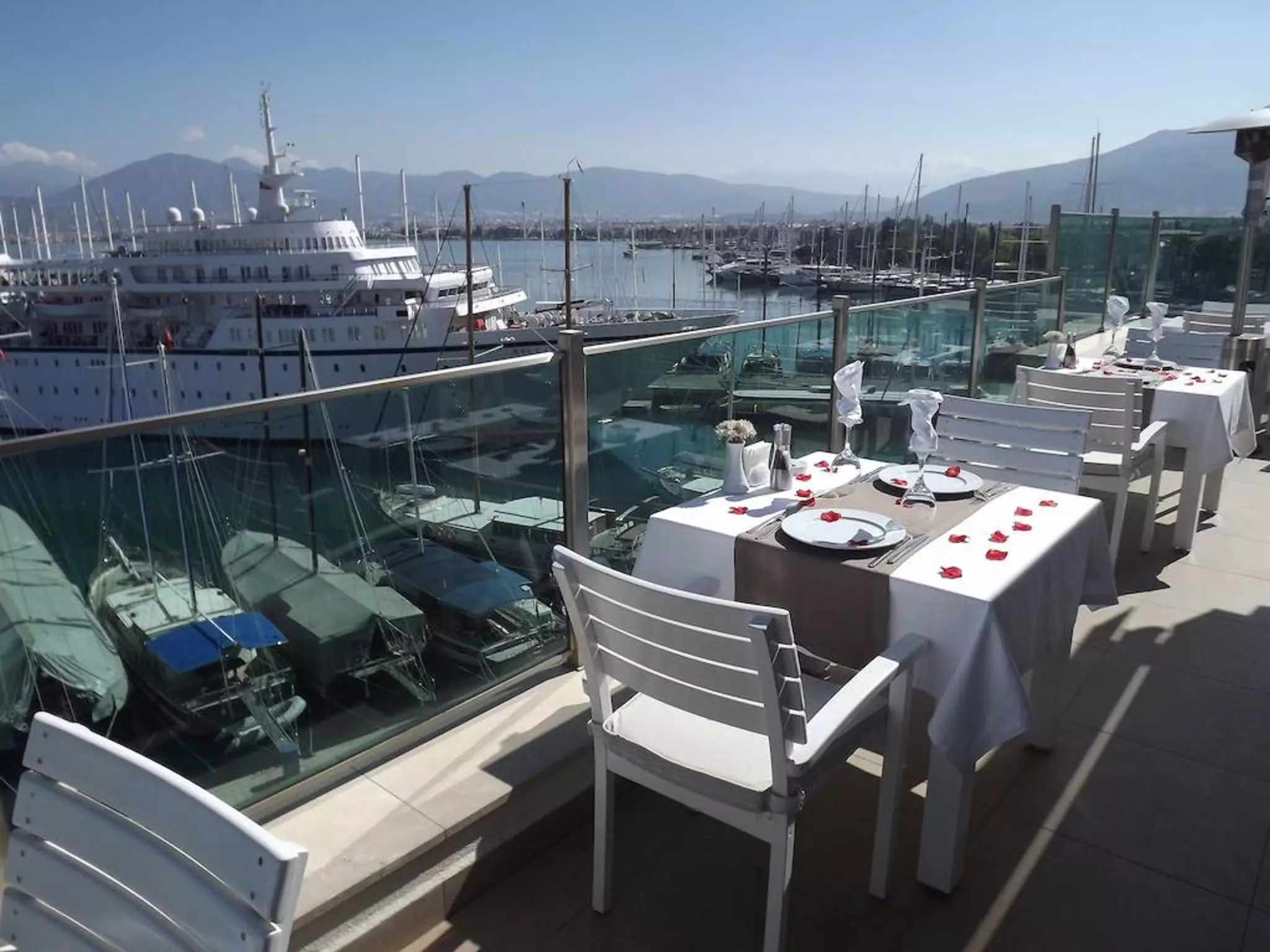 هتل Alesta Yacht Hotel فاتیح