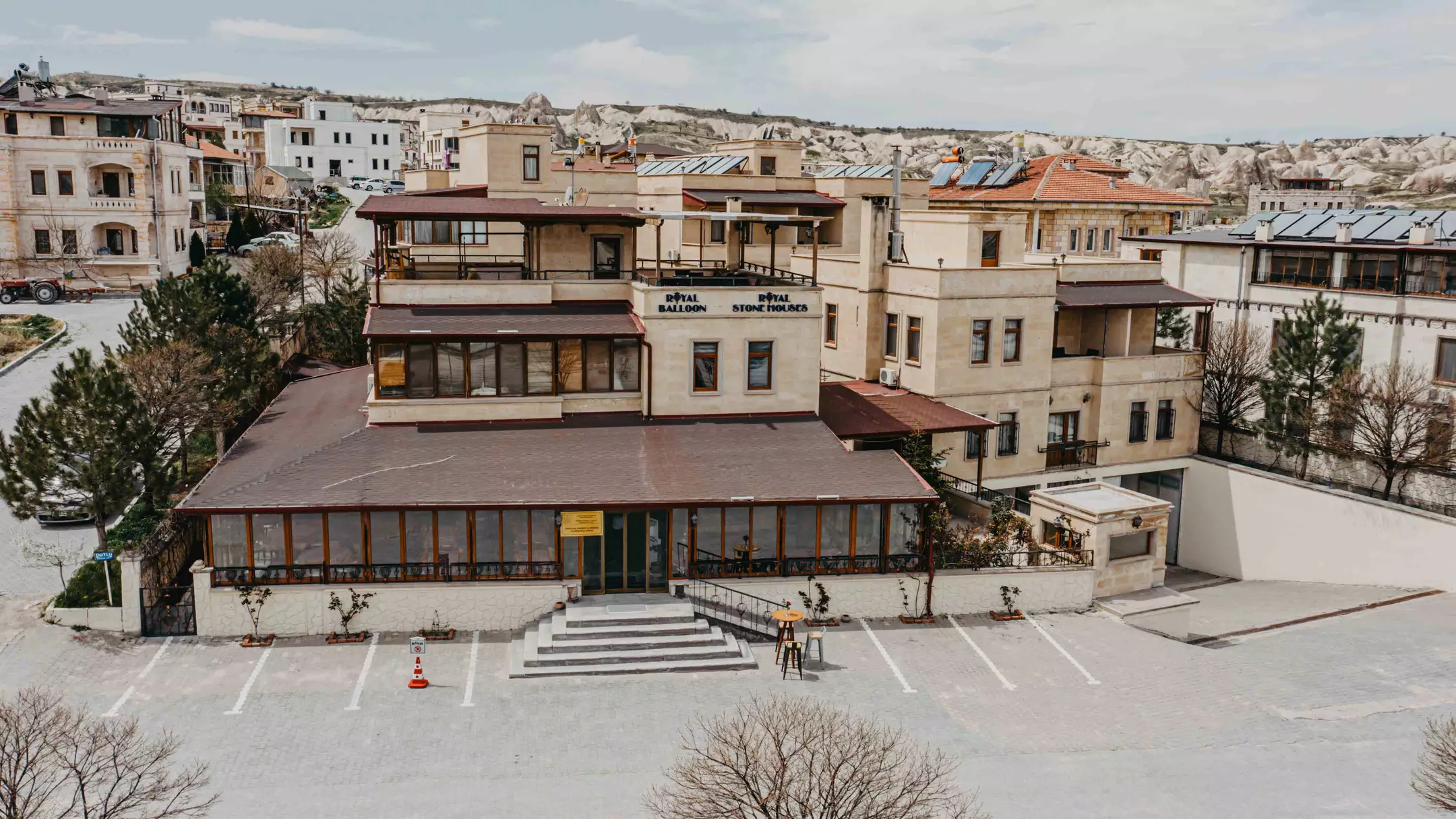 Alibaba https://cdn.alibaba.ir/ostorage/hotel-accommodation-images/69e8a16f61ec039ef7569d84_G-reme-Royal-Stone-Houses-1.webp