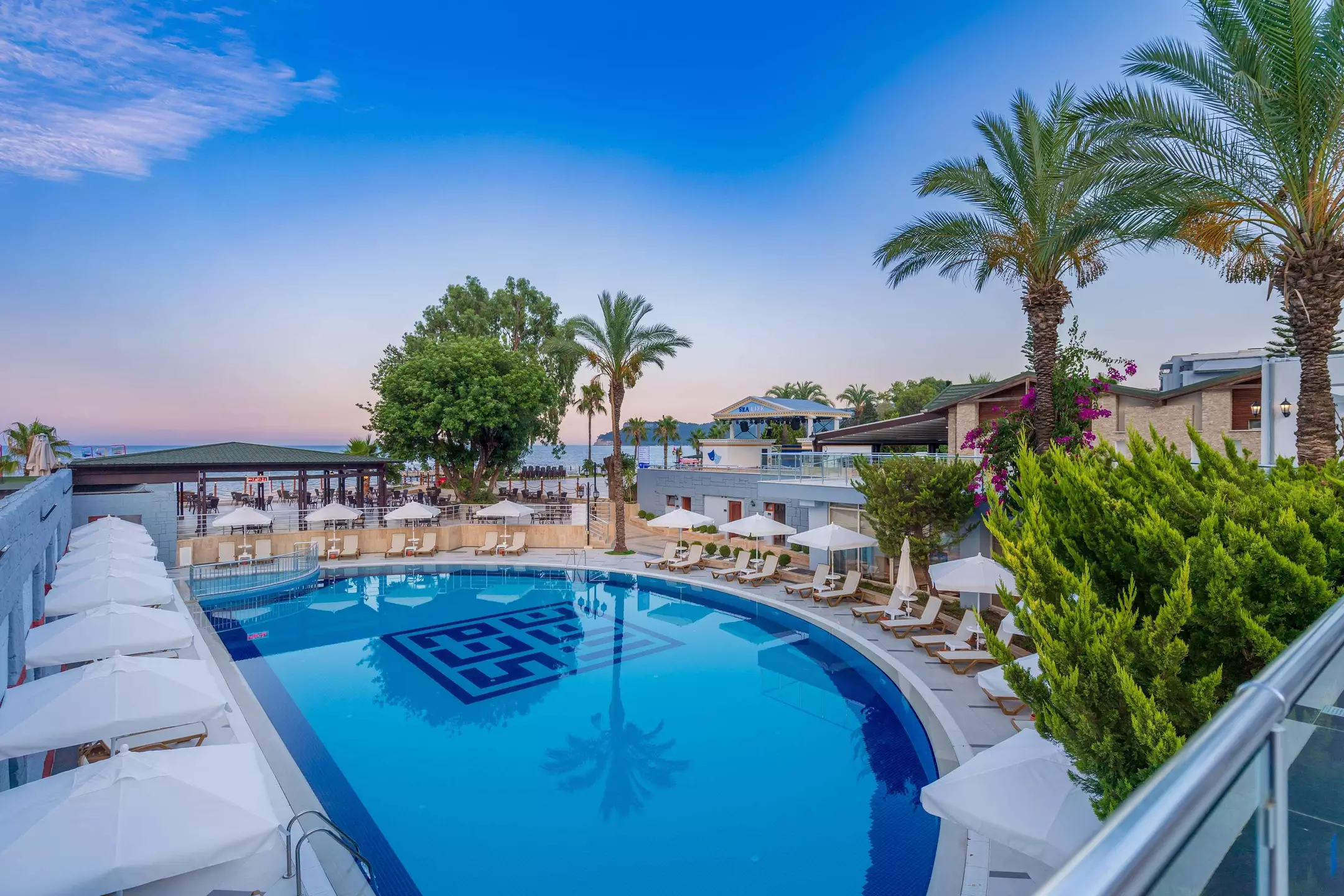 Alibaba https://cdn.alibaba.ir/ostorage/hotel-accommodation-images/69e8c09261ec039ef756a3f4_Kemer-Sealife-Kemer-Resort-Hotel-1.webp