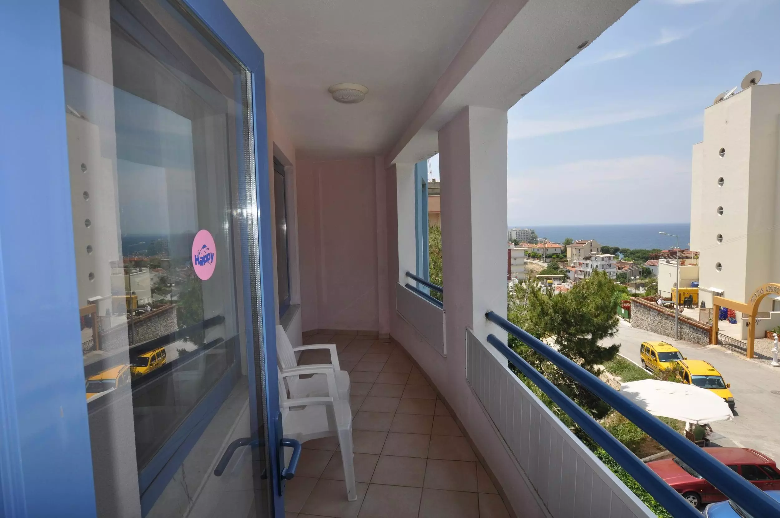 https://cdn.alibaba.ir/ostorage/hotel-accommodation-images/69e8c572eb1ae654aaa1a285_Kusadasi-Happy-3.webp