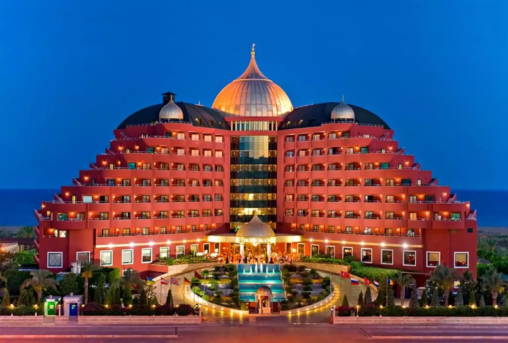 Alibaba https://cdn.alibaba.ir/ostorage/hotel-accommodation-images/69e8c72a61ec039ef756a605_Lara-Delphin-Palace-0.webp