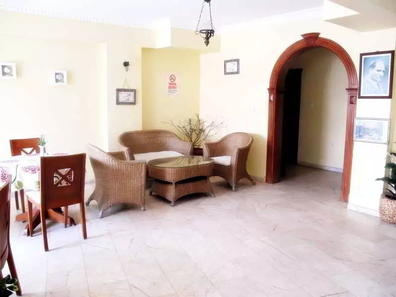 هتل Hotel Rosy Suites کوش آداسی