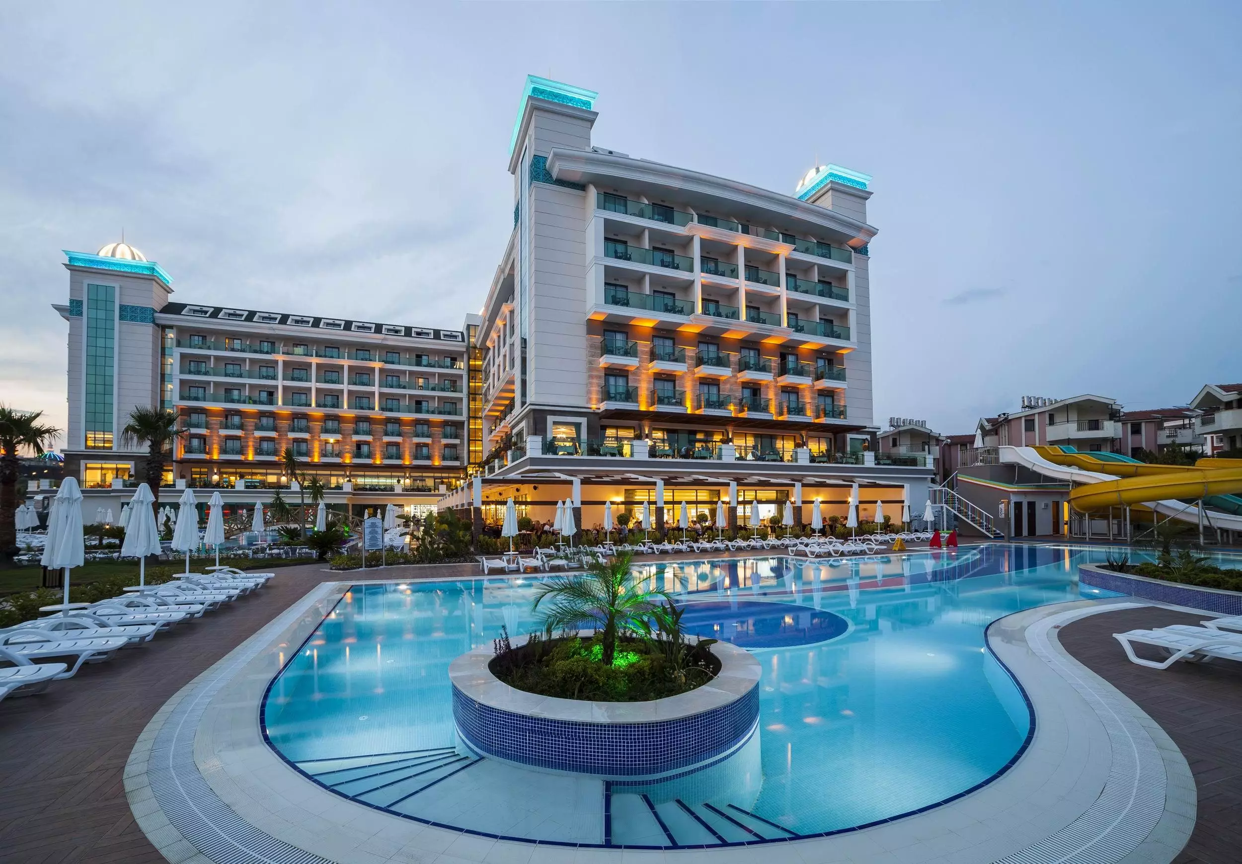 هتل Luna Blanca Resort & Spa آنتالیا