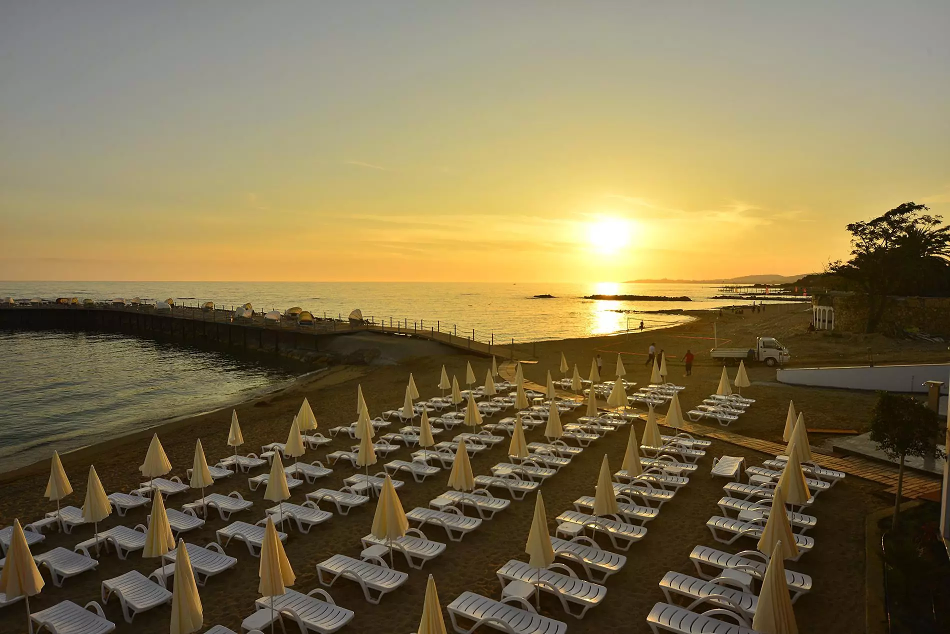 هتل Azura Deluxe Resort & Spa Hotel Avsallar