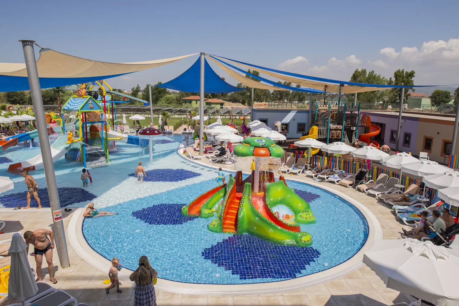 هتل Dream World Aqua آنتالیا