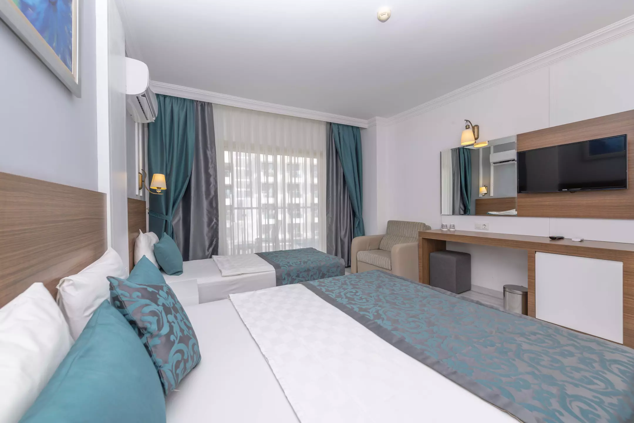 هتل Armas Beach Hotel کمر