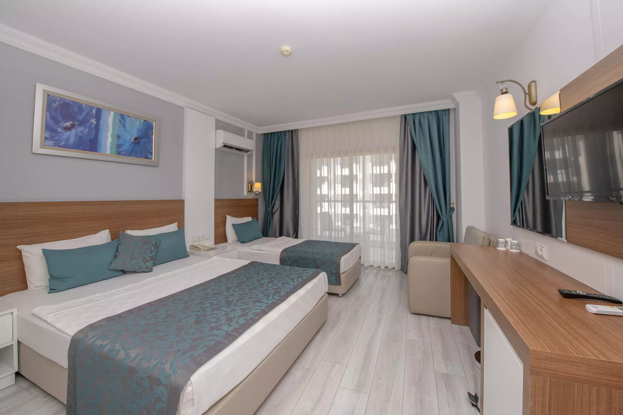 هتل Armas Beach Hotel کمر