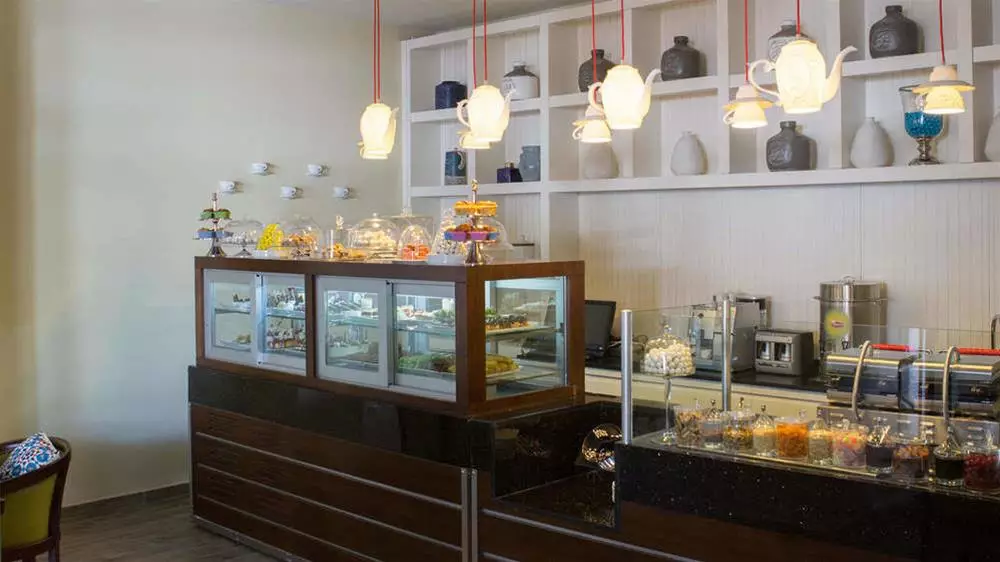 Alibaba https://cdn.alibaba.ir/ostorage/hotel-accommodation-images/69e9842e61ec039ef756d632_Kusadasi-Sentido-Marina-Suites-1.webp