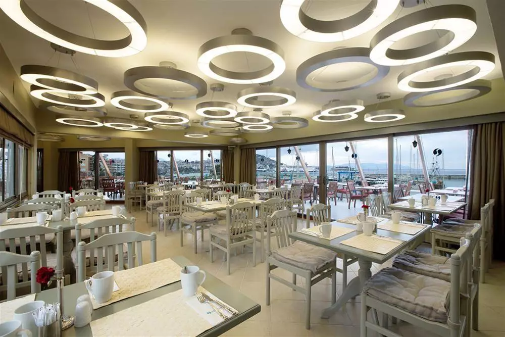 هتل سنتیدو مارینا کوش آداسی