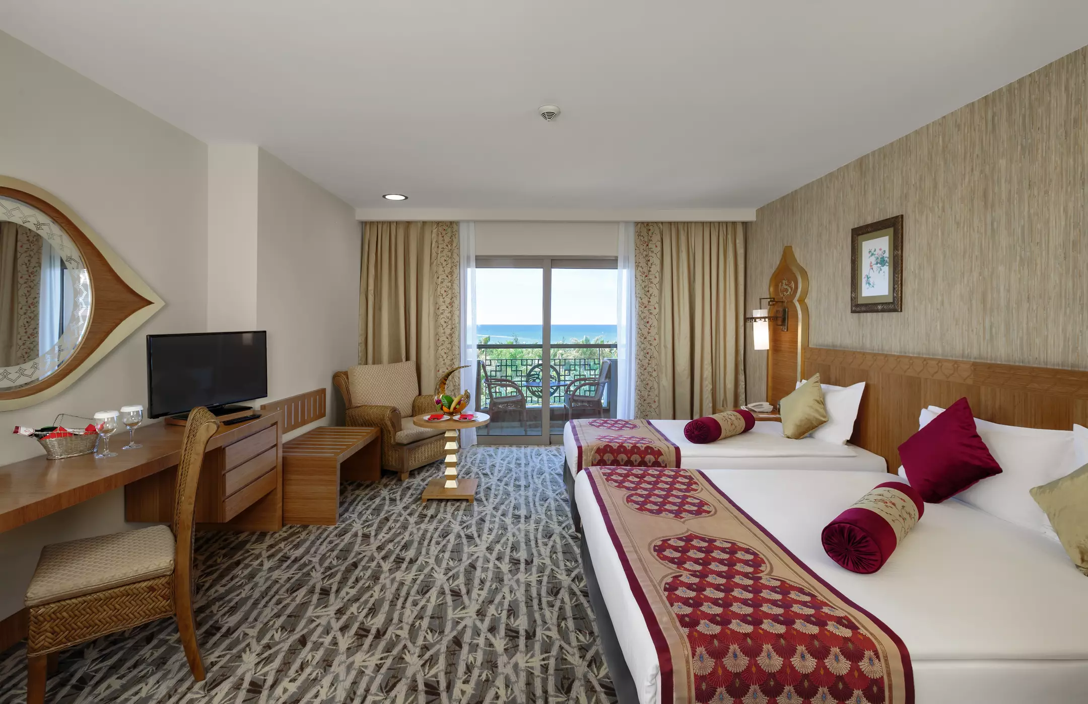 هتل Royal Dragon Hotel آنتالیا