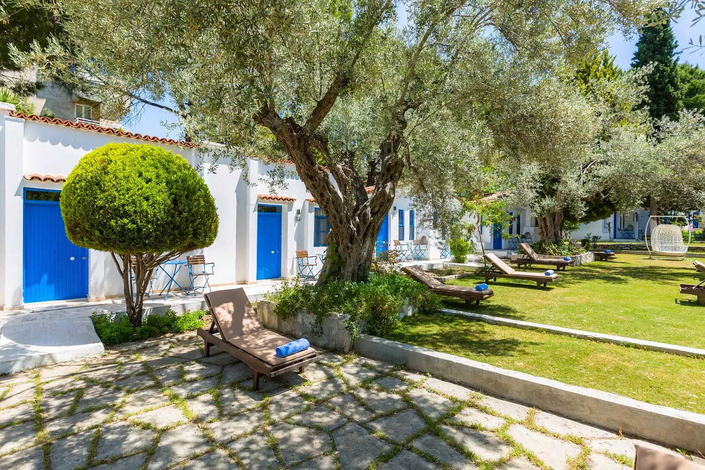 Alibaba https://cdn.alibaba.ir/ostorage/hotel-accommodation-images/69e9e606eb1ae654aaa1cf98_Kusadasi-Risus-Garden-Hotel-0.webp