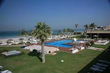 Alibaba https://cdn.alibaba.ir/ostorage/hotel-accommodation-images/69e9fa0beb1ae654aaa1d17a_Sharjah-Lou-Lou-a-Beach-Resort-0.webp