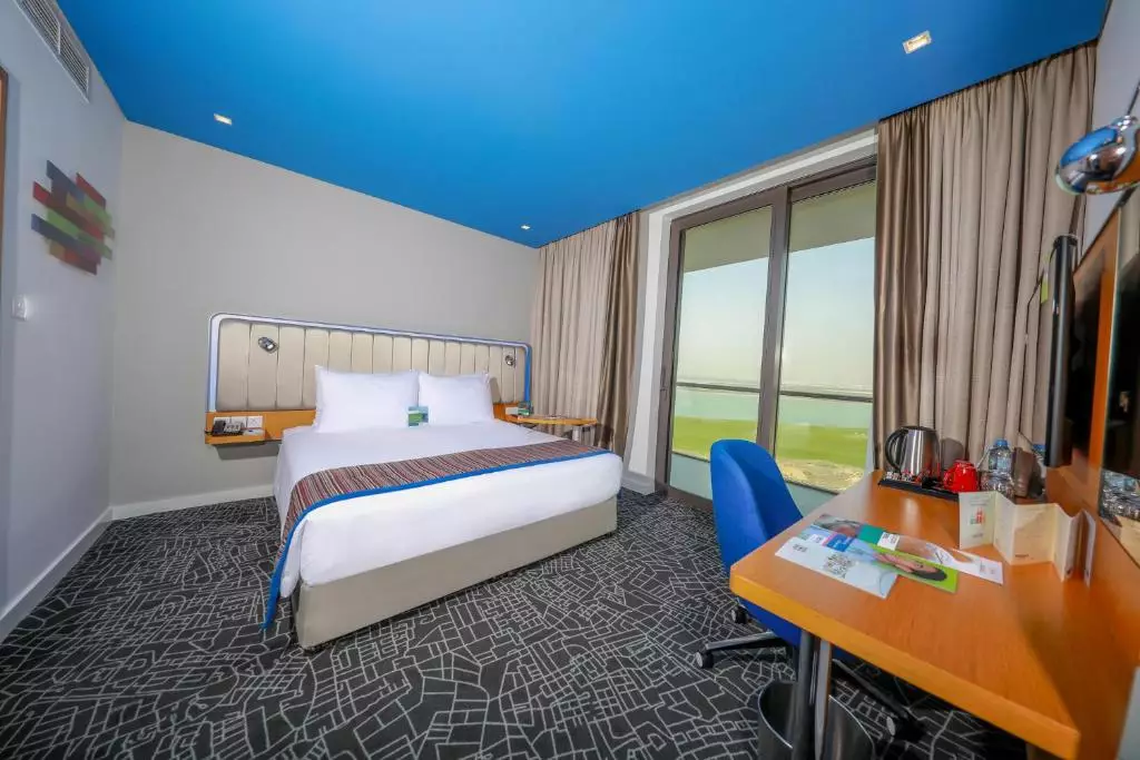 هتل Park Inn by Radisson Abu Dhabi Yas Island ابوظبی