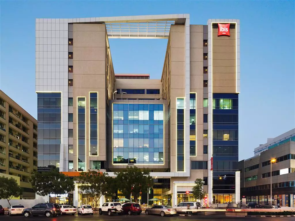 Alibaba https://cdn.alibaba.ir/ostorage/hotel-accommodation-images/69ea15b461ec039ef756ee63_Dubai-ibis-Dubai-Al-Rigga-0.webp