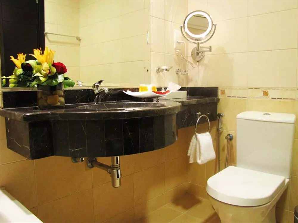 هتل Paragon Hotel ابوظبی
