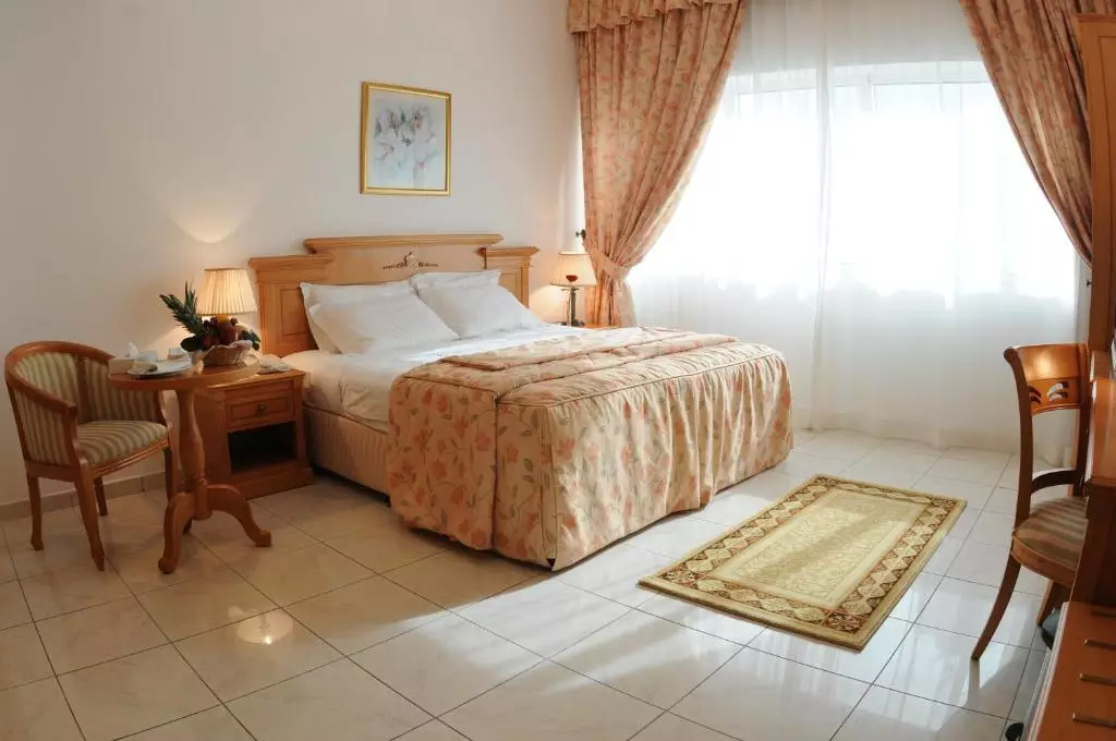 هتل Uptown Hotel Apartments Abu Dhabi ابوظبی
