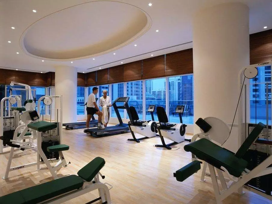 هتل Corniche Hotel Abu Dhabi ابوظبی
