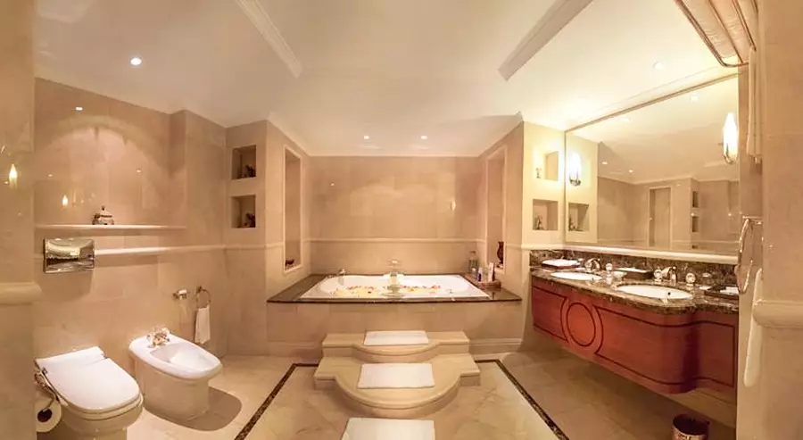 هتل Corniche Hotel Abu Dhabi ابوظبی