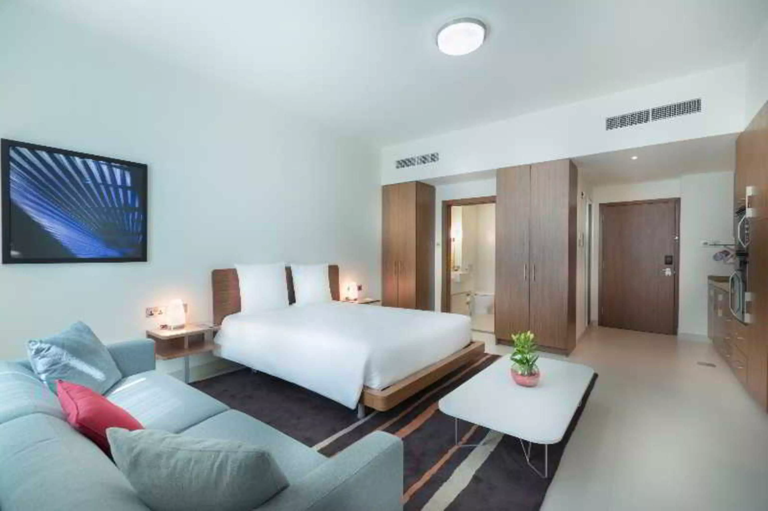 هتل Aparthotel Adagio Abu Dhabi Al Bustan ابوظبی