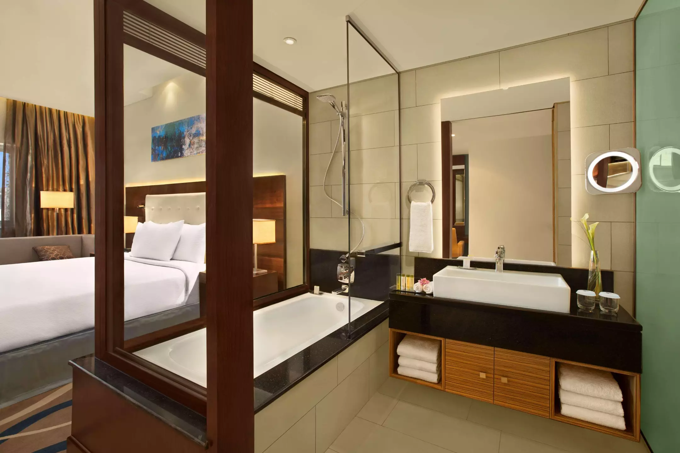 Alibaba https://cdn.alibaba.ir/ostorage/hotel-accommodation-images/69ea3c0e61ec039ef756f67e_Al-Barsha-DoubleTree-by-Hilton-Hotel--Residences-Dubai-Al-Barsha-1.webp