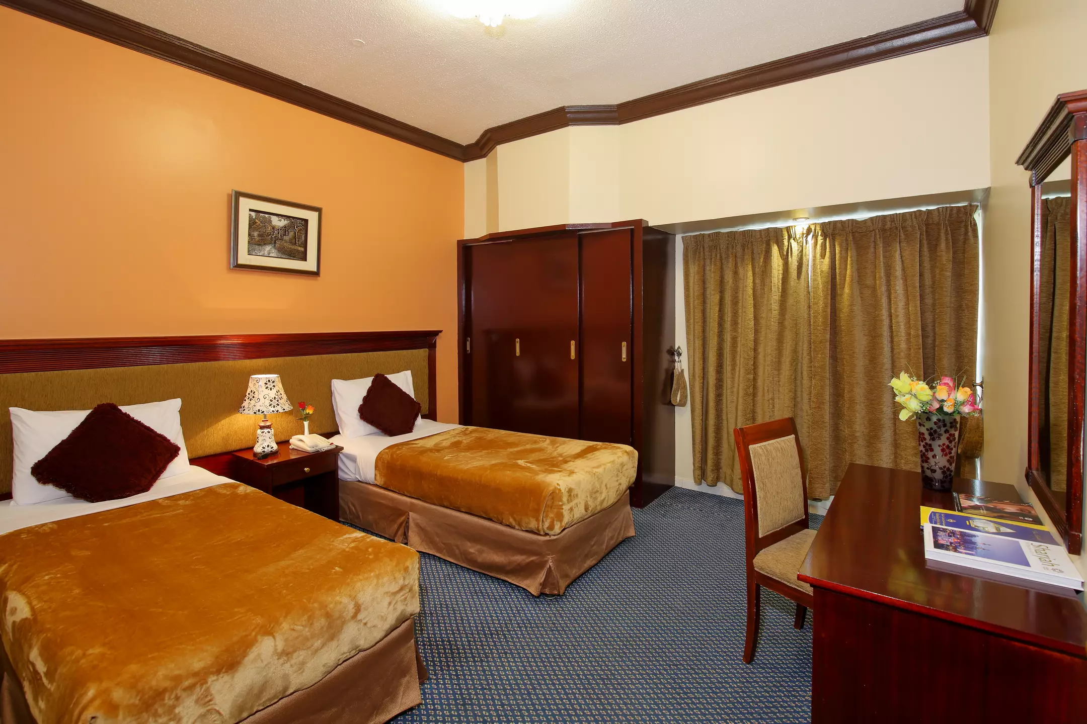 هتل Al Bustan Hotels Flats شارجه