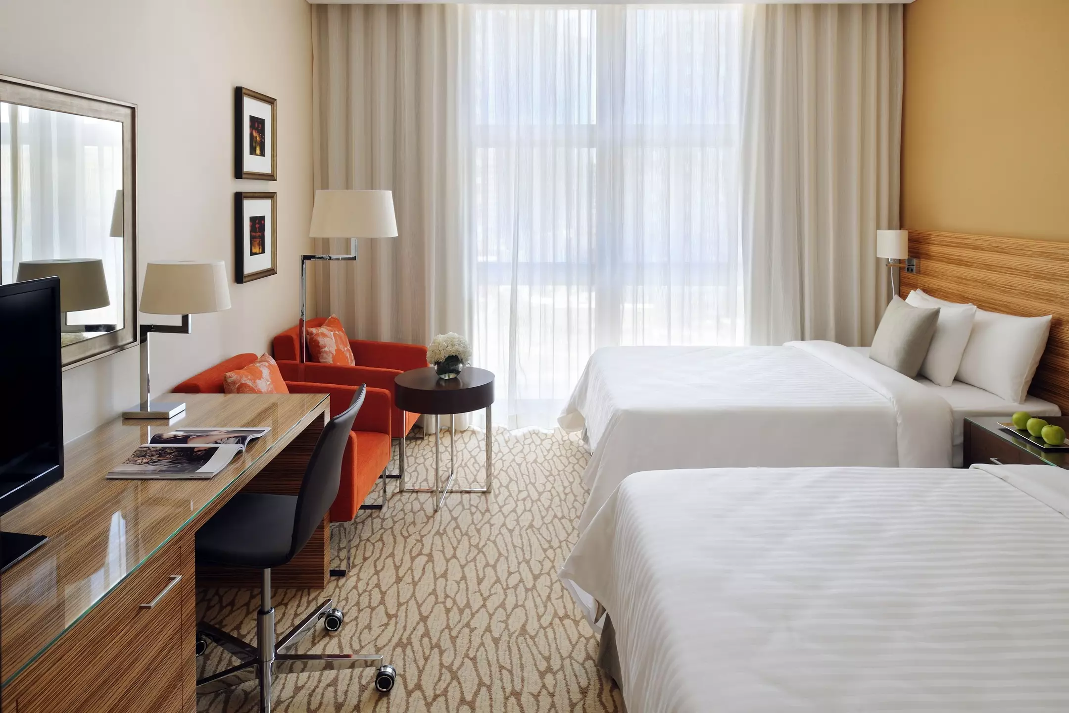 هتل Courtyard World Trade Center, Abu Dhabi ابوظبی