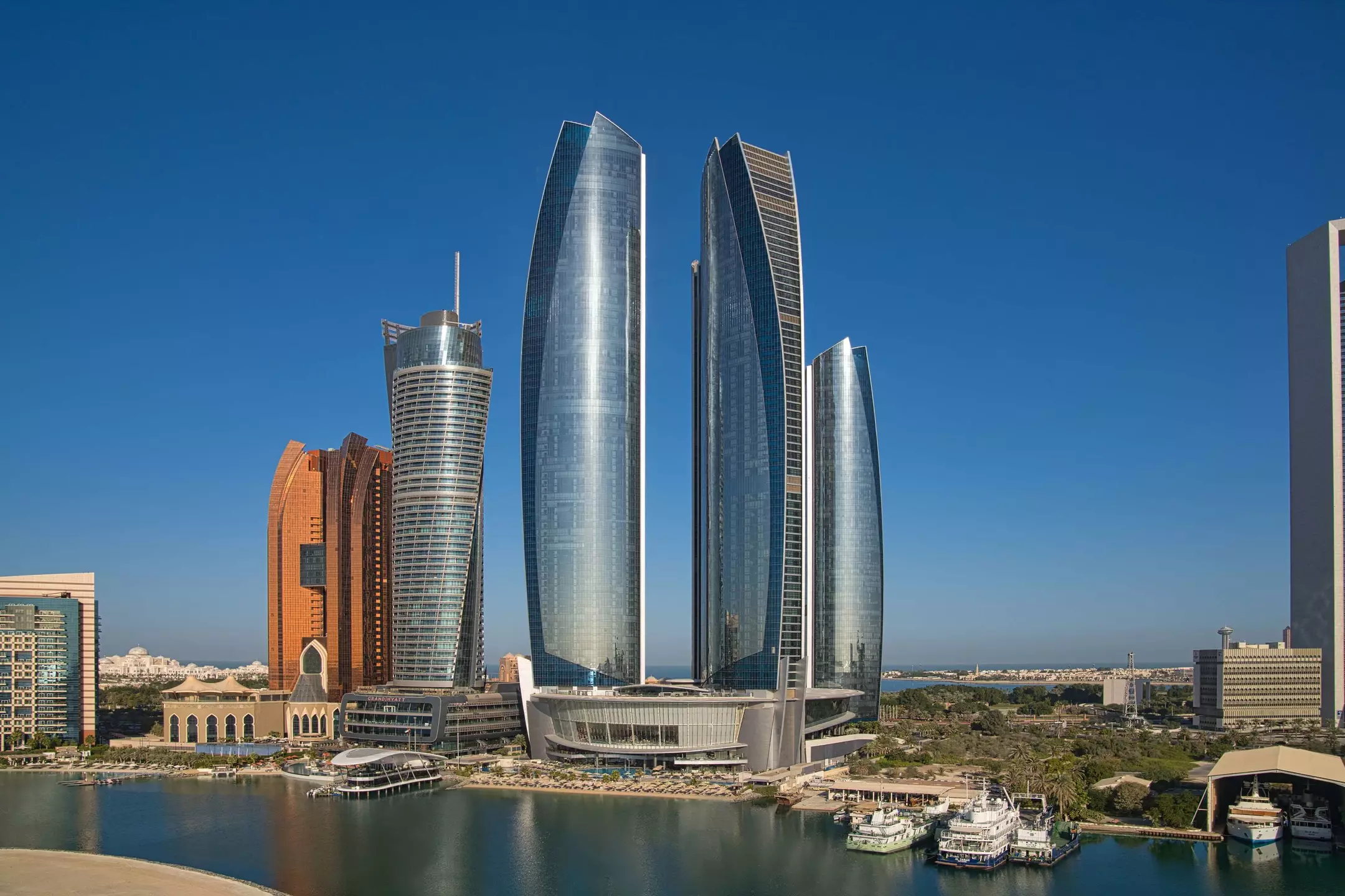 هتل Conrad Abu Dhabi Etihad Towers ابوظبی