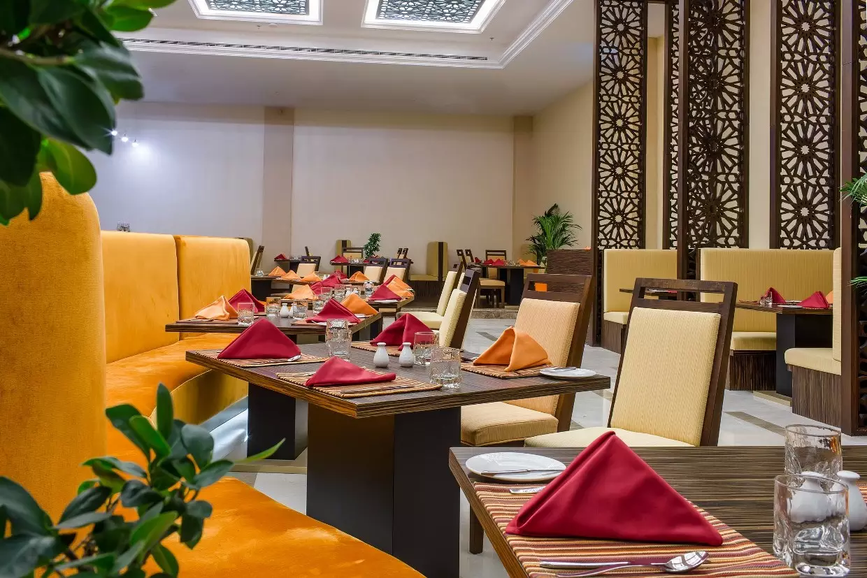 Alibaba https://cdn.alibaba.ir/ostorage/hotel-accommodation-images/69ea570561ec039ef756f8a9_Madinat-Zayed-Western-Hotel--Madinat-Zayed-1.webp