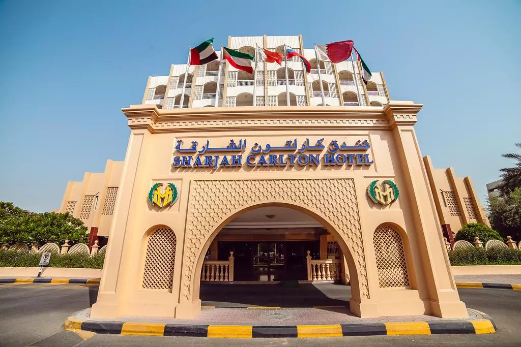 هتل Sharjah Carlton Hotel شارجه